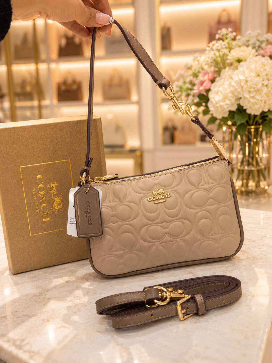 BOLSO COACH BEIGE